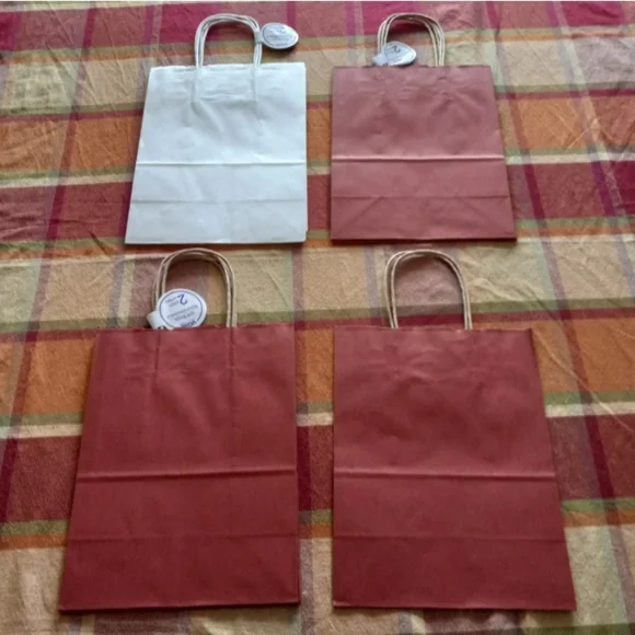 13 Pc Lot Assorted Christmas Holiday Gift Bags - Picture 2 of 3